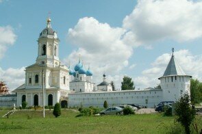 Высоцкий и Владычный монастыри в Серпухове